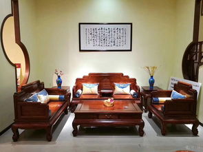青島紅木家具廠刺猬紫檀新中式沙發(fā)價(jià)格與橡膠制品關(guān)聯(lián)解析