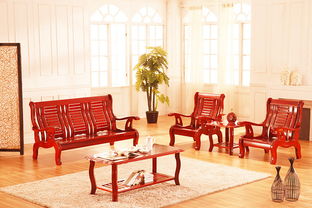 網(wǎng)絡(luò)與橡膠制品 數(shù)字時(shí)代下的產(chǎn)業(yè)轉(zhuǎn)型與創(chuàng)新